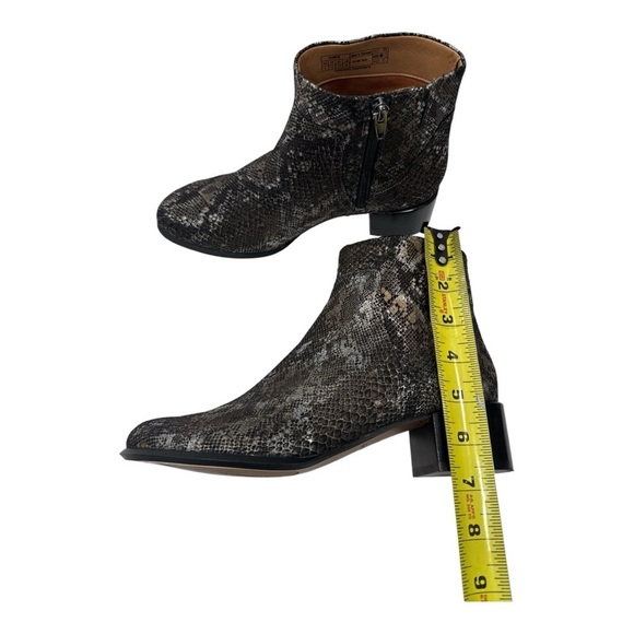 Vionic Kamryn Pewter Boa Brown Snakeskin Ankle Boots Booties Size 6 - Picture 7 of 11